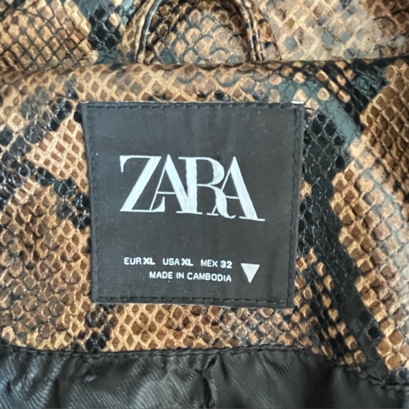ZARA Snakeskin Snake Print Bomber Jacket Womens XL Dark Brown Black Faux Leather - Picture 8 of 10
